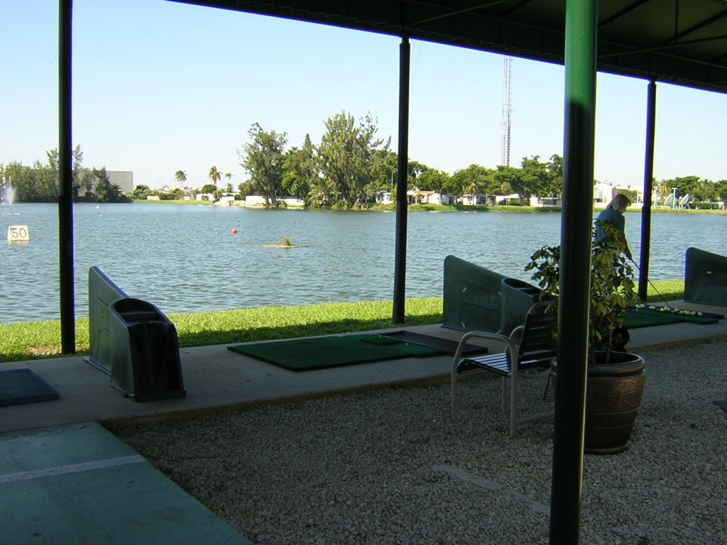 Aqua Golf Range Stalls & Lake